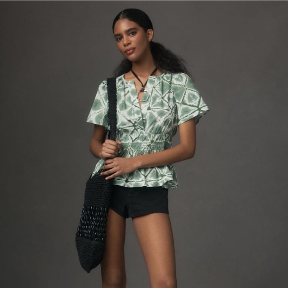 Anthropologie Green and White Graphic Blouse with Flutter Sleeves - Picture 2 of 7